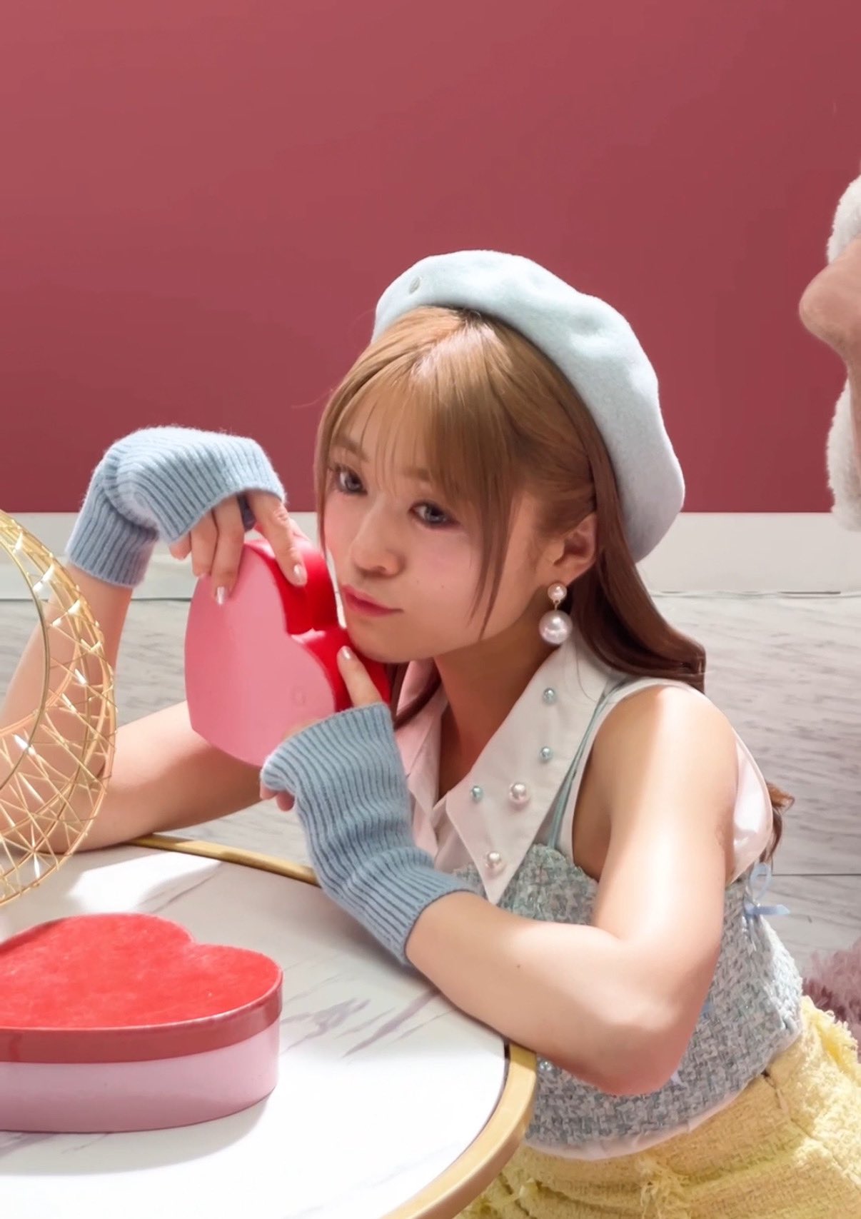 GnXNETUa4AASXt7?format=jpg&name=large