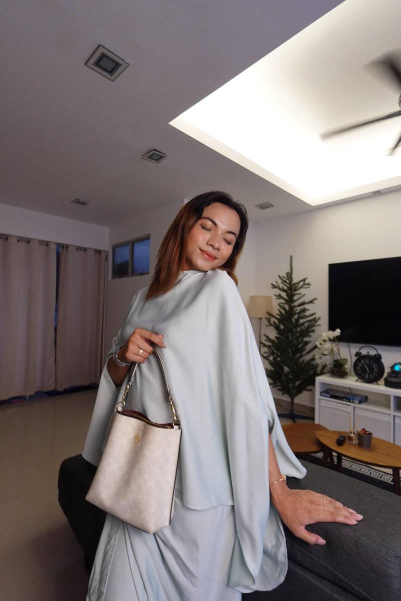 irispetuna's tweet photo. Selamat Hari Raya 🥰 https://t.co/8MPkiVk3Ru