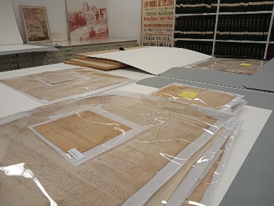 🎉📜 30 anys preservant la memòria d’Osona! 📜🎉

L’@ArxiuOsona celebra el seu 30è aniversari! 🏛️ Des de 1995, conserva i difon el patrimoni documental de la comarca.

🔍 Vine a descobrir la història d’Osona: xac.gencat.cat/ca/llista_arxi…