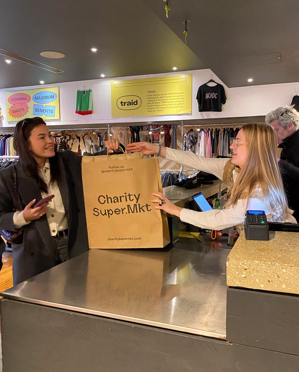 Charity Super.Mkt (@charitymkt) on Twitter photo 🚨 <a href="/oldspitalfields/">Old Spitalfields</a> store announcement 🚨
Our <a href="/oldspitalfields/">Old Spitalfields</a> store is closed today for refurbishments.
The doors will be re-open shortly, we look forward to showing you the changes 👀
#charityshop #oldspitalfieldsmarket #charitysuper.mkt 🚨 <a href="/oldspitalfields/">Old Spitalfields</a> store announcement 🚨
Our <a href="/oldspitalfields/">Old Spitalfields</a> store is closed today for refurbishments.
The doors will be re-open shortly, we look forward to showing you the changes 👀
#charityshop #oldspitalfieldsmarket #charitysuper.mkt