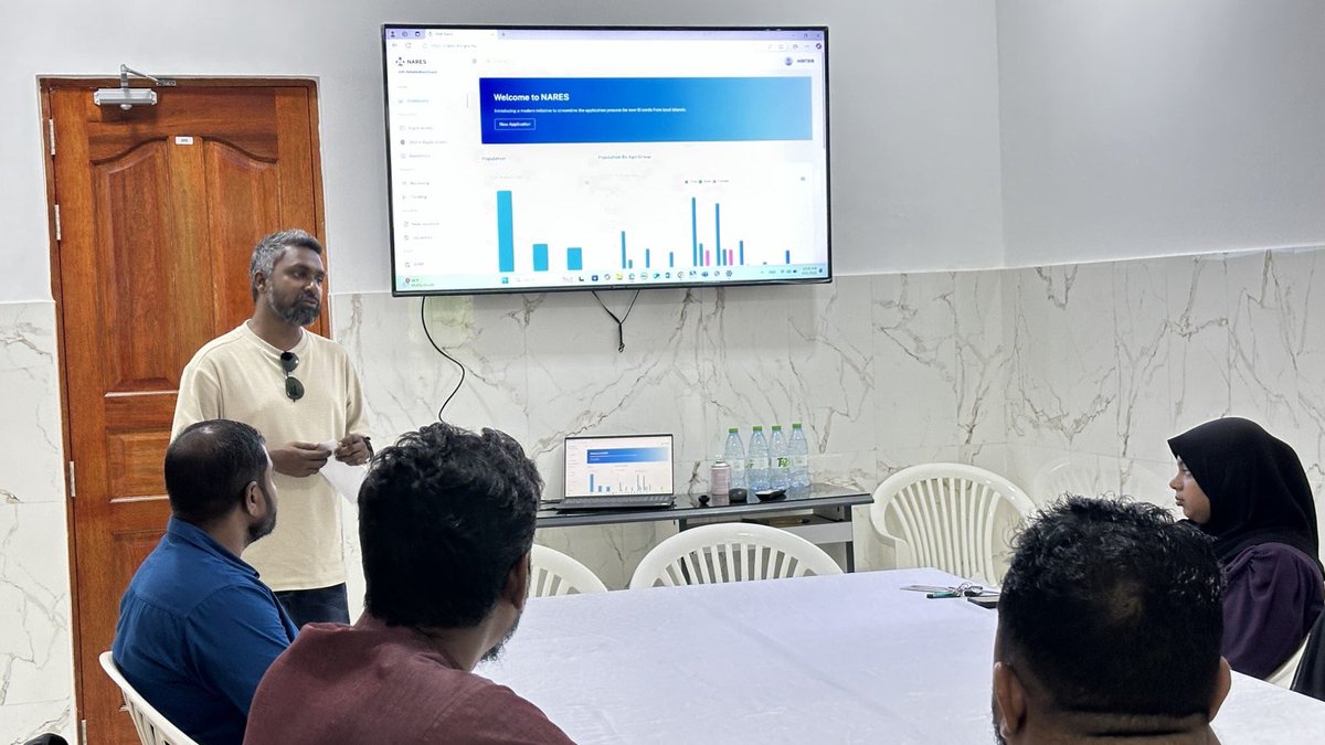 Our team is training island councils in Gdh. Atoll on the Nares portal. This system helps councils accept walk-in ID card applications, check card status, and issue island cards seamlessly