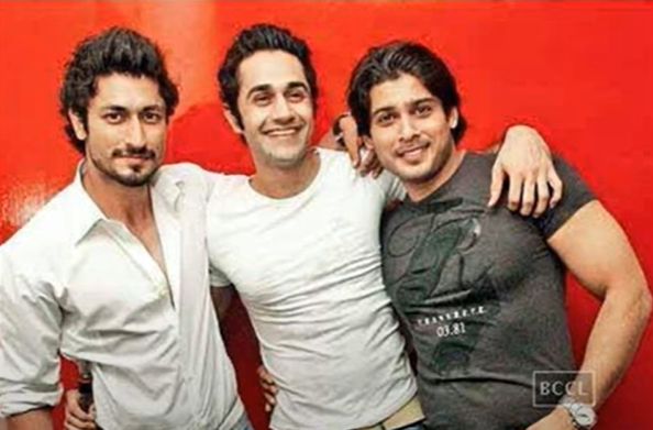 Sid with Vidyut Jamwal &amp; Hrishant Goswami

#SidharthShukla || #SidHearts