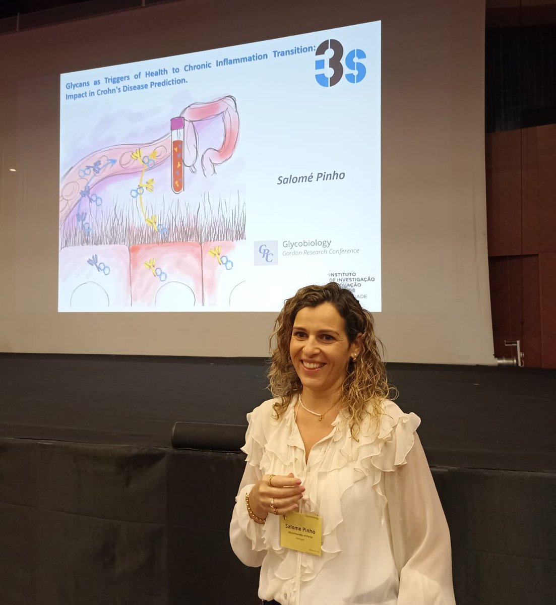 GlycanTrigger's tweet image. @GlycanTrigger team at Glycobiology #GRC in 🇮🇹 Experts discussed glycans' roles in signaling, immunity & diseases✨Highlights:
🔹Prof. @Salome_S_Pinho delivered a talk on glycans' role in IBD
🔹@CarolinaSDantas won Best Poster Award
An amazing week of collaboration! #glycotime