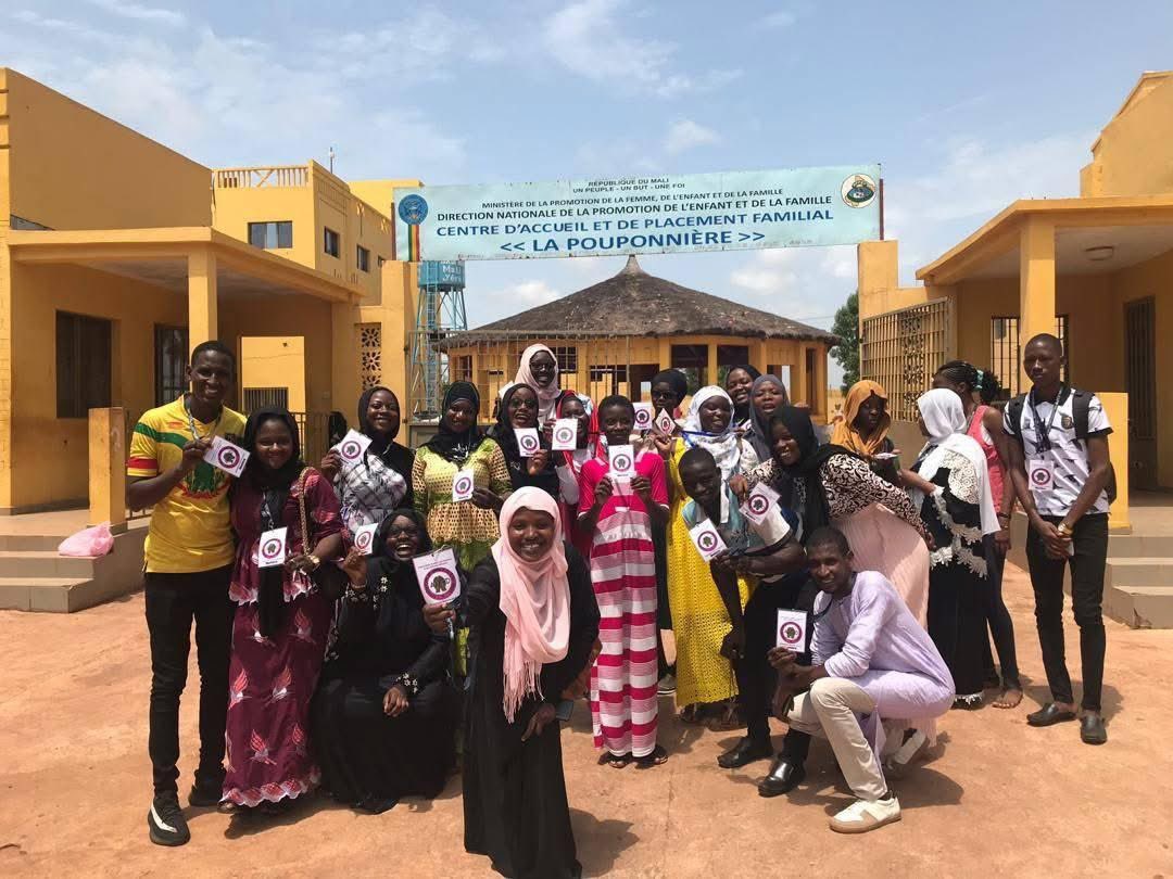 AAFEDEM1's tweet photo. L’humanitaire au cœur de nos actions ❤️
Bon début de semaine à vous 🙏 https://t.co/JlanCnEMRa