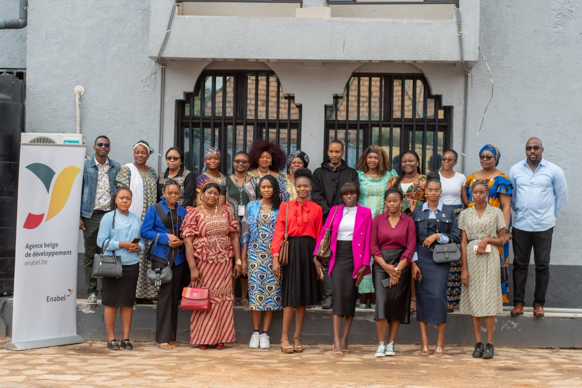 Chez #EnabelRDC, nous croyons au potentiel des jeunes filles dans tous les secteurs. ✨
Nous avons accueilli des étudiantes de plusieurs universités de la #RDC pour un échange avec notre staff.
 Objectif : les motiver, les orienter et les aider à bâtir leur avenir.
#actforimapct