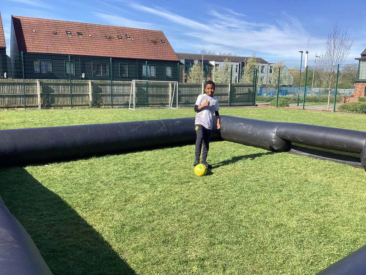 St. Stephen's C of E Primary School tweet media