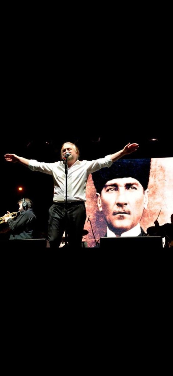 Her zaman dik duruşunla hatırlayacağız seni... mekanın cennet olsun güzel insan❤️🇹🇷

Hoşçakal kuzeyin oğlu büyük Atatürkçü... #volkankonak