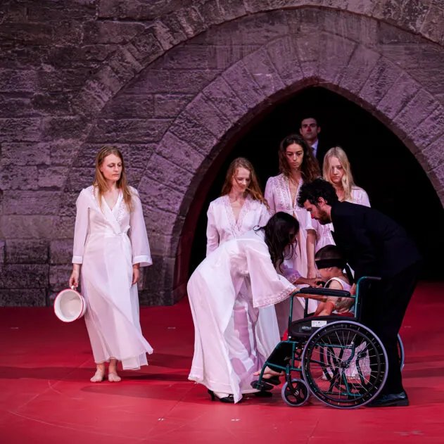 “Ninfas que mean. Dämon e imaginario liddelliano”, Jueves 3, Salón Manuel de Falla del Palacio Longoria (entrada libre hasta completar aforo)