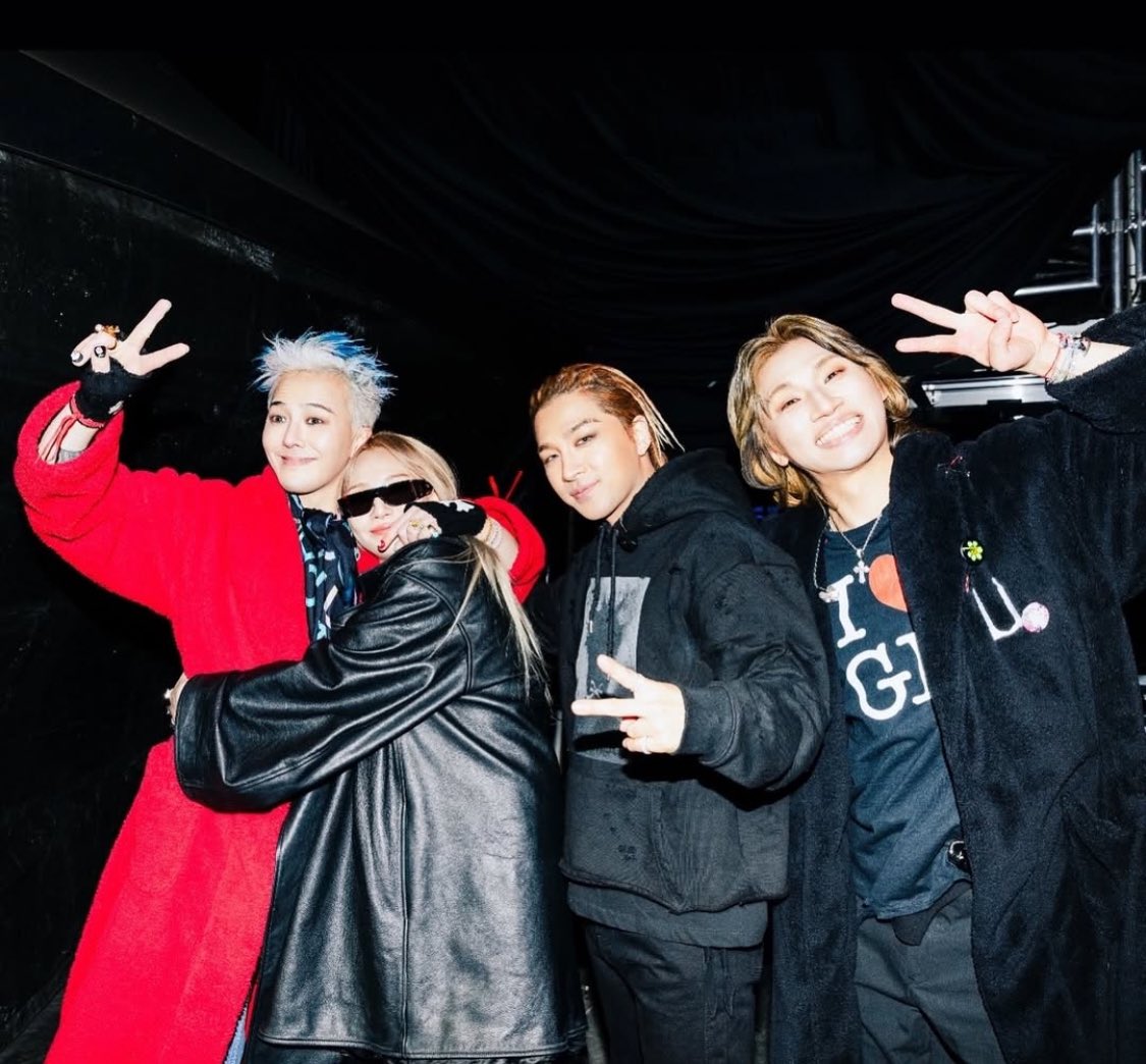 BadCL21's tweet photo. Love you Oppa! 🍒 https://t.co/e2h3AEqhYr