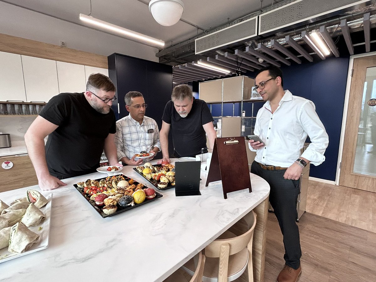 A real pleasure to mentor Henrik Jonsson &amp; Olov Adolfsson in Alingsas, Sweden. Following on from a HoLEP sim course at the #bostonscientific training centre, Düsseldorf they successfully completed 5 cases over 2 days and are off to a flying start with their #HoLEP service!