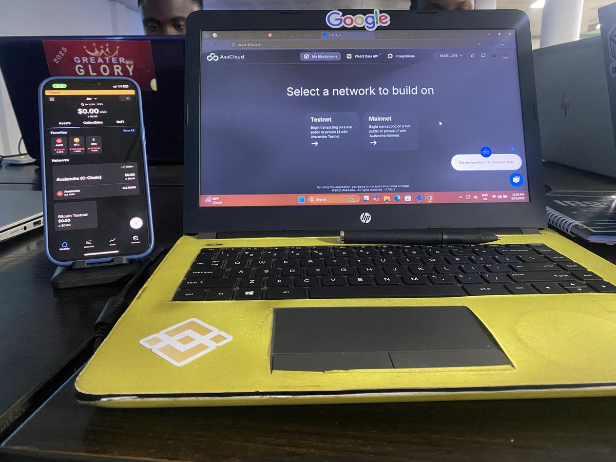 MitaSchool's tweet photo. Training ongoing on how to deploy to the Avalanche Network. 🧑🏽‍💻

Currently learning how to build on avax using their Testnet 

Blockchain development is the new future.🔥
☺️✅

#MitaSchool #Avalanche #Blockchain #DevelopersWorkshop #AkwaIbom https://t.co/qfQFtyRTEr