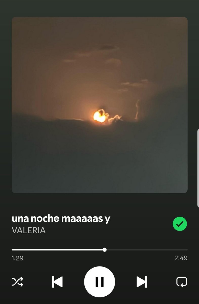 Empezando el día escuchando "Una Noche Mas"

Disponible Ya
open.spotify.com/track/4GWbMLro…