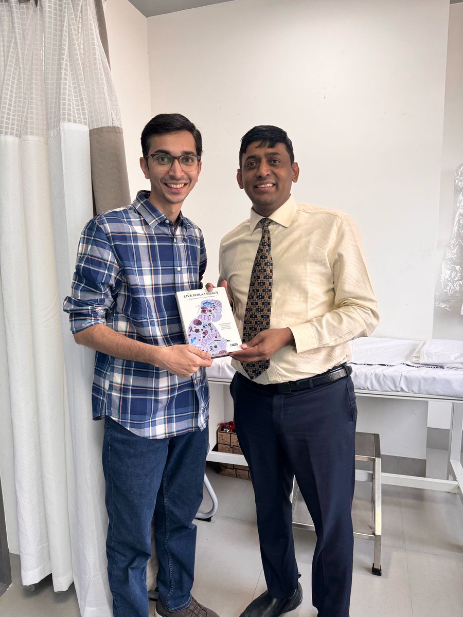 drchinnababu's tweet photo. I had a wonderful time meeting Misbah Habeeb from Red Health! It was a great conversation, and I truly enjoyed sharing my book, Live for a Legacy, with him.
#InspiringMeetings #LiveForALegacy #RedHealth #HealthAndWellness #drchinnababu #oncologist #roboticsurgeon https://t.co/cCis4lhAYH