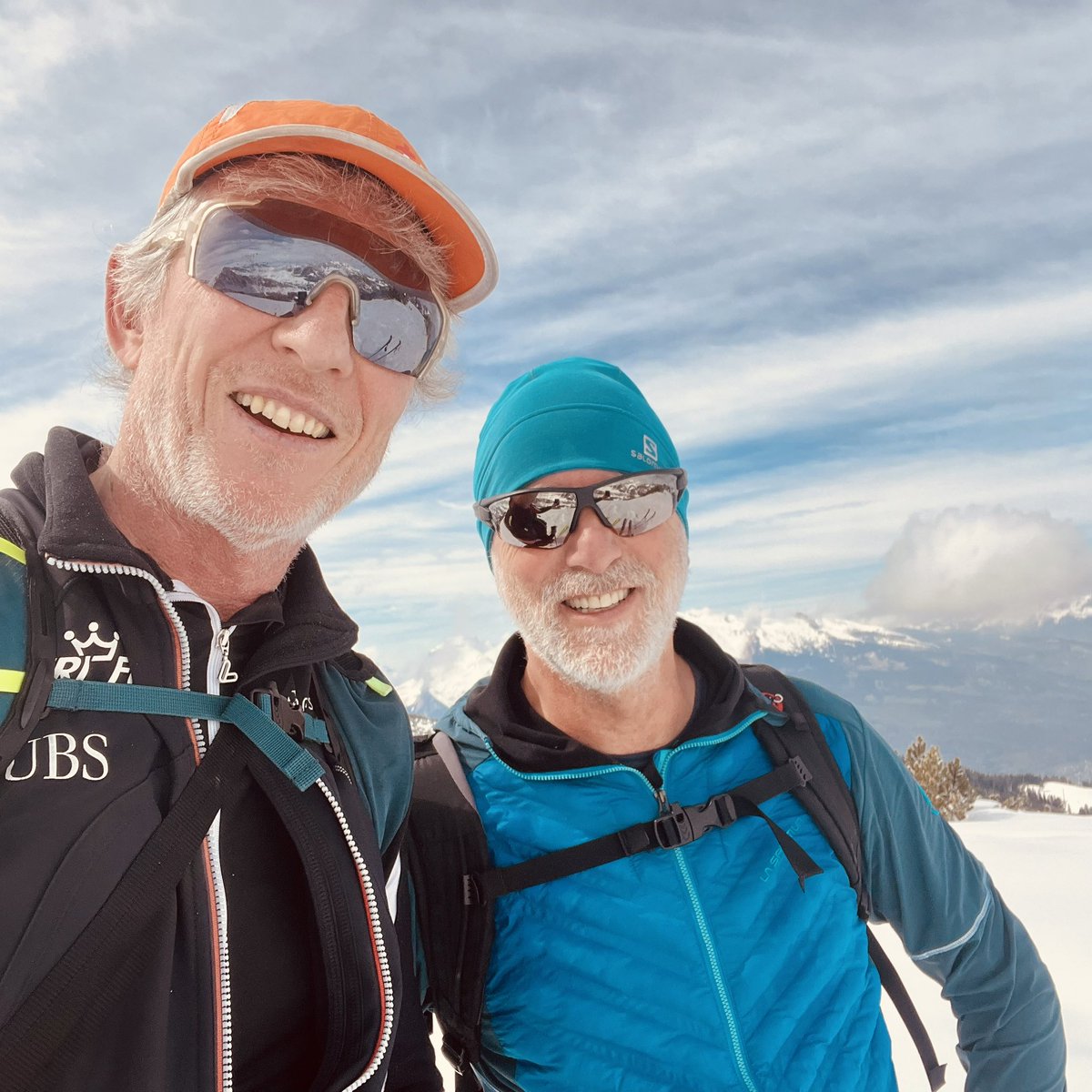 PhilipECSchdler's tweet photo. Gestern #Gipfeltreffen mit meinen ehemaligen Schulkollegen Toni Banzer auf dem Hahnenspiel #Skitour #Malbun https://t.co/FbsXSriFlq