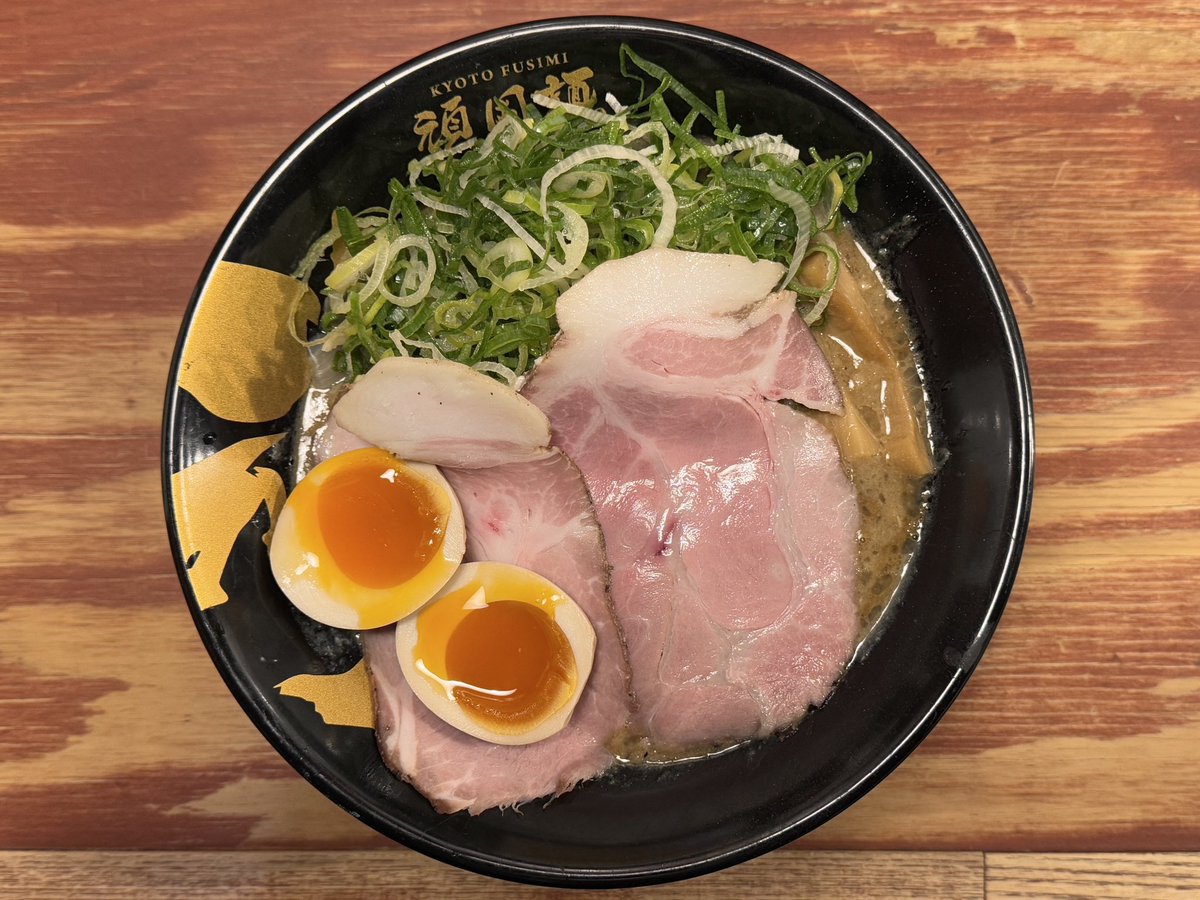 zueria2001's tweet photo. 食物 https://t.co/H5cSN3PiCi