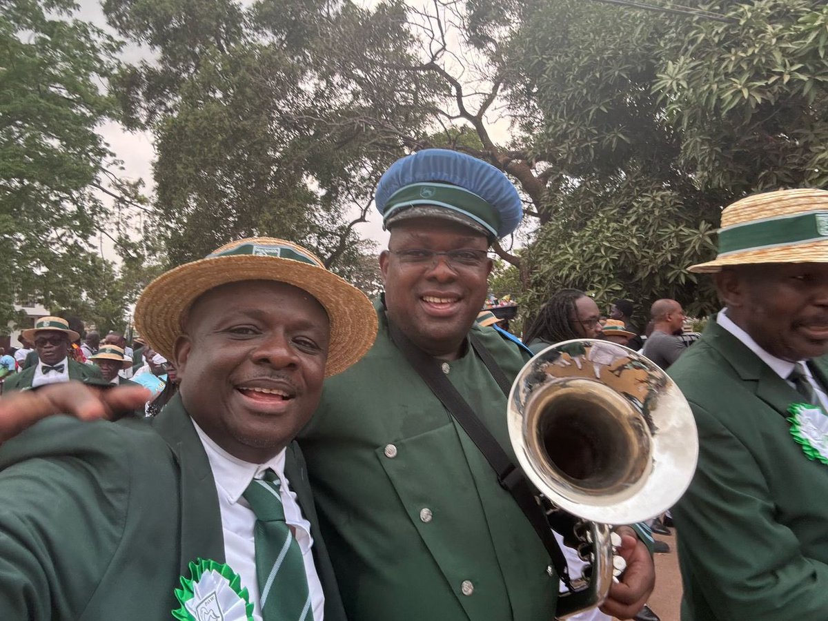 Prince of Wales School @ 100. 
Let the Lion roar.🦁 
Let the King prevail. 
Let the countdown begin. 

This Sunday, April 6- we will know who is who and who runs the  jungle ( the city ). 

I encourage our friends - the “Doubting Thomas” from the “other schools” to take note of