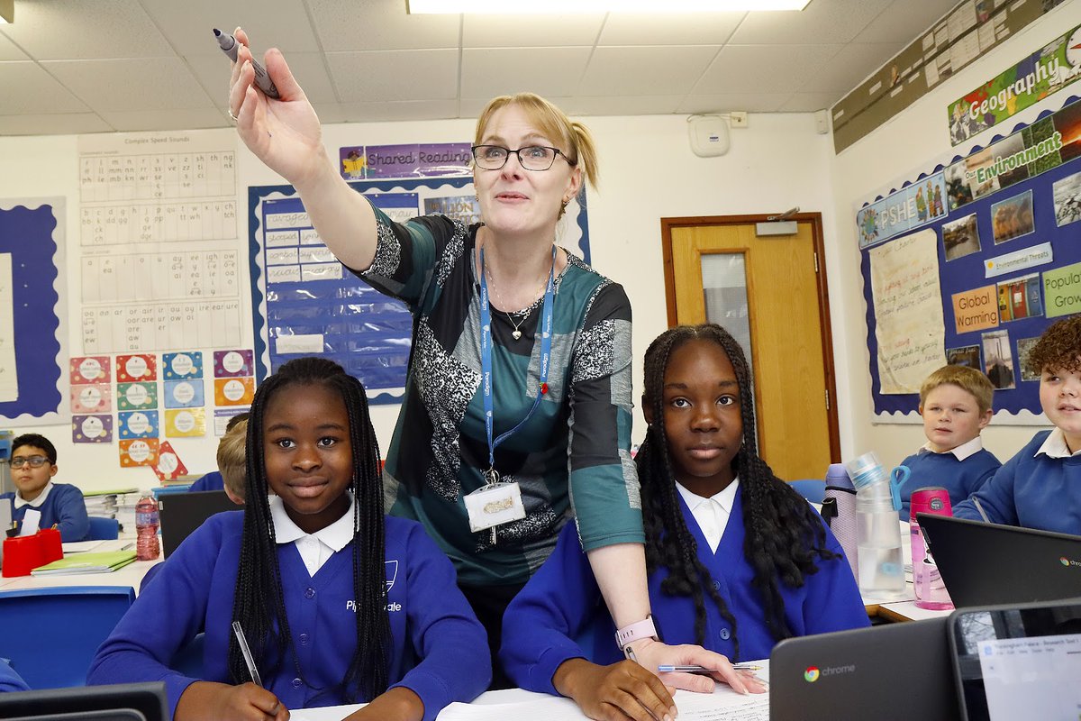 BUILDING THE FUTURE
STEM subjects are pivotal for preparing students for a rapidly evolving world, and our schools use a range of tactics and resources to make sure our pupils are able to embrace them fully. paradigmtrust.org/building-the-f… #Excellence