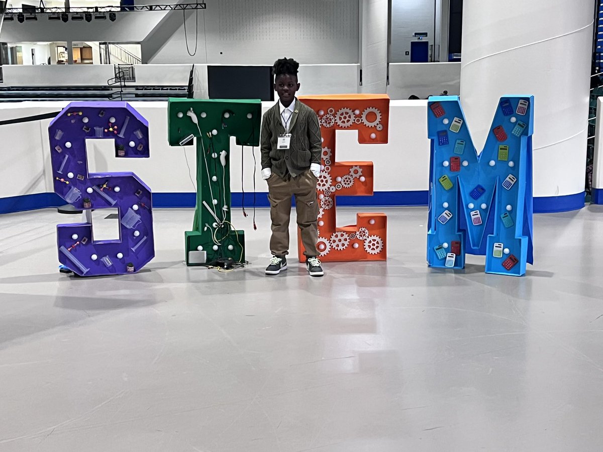 TirejeB's tweet photo. Georgia State K-5 Science Fair! https://t.co/U6A80iRXmK