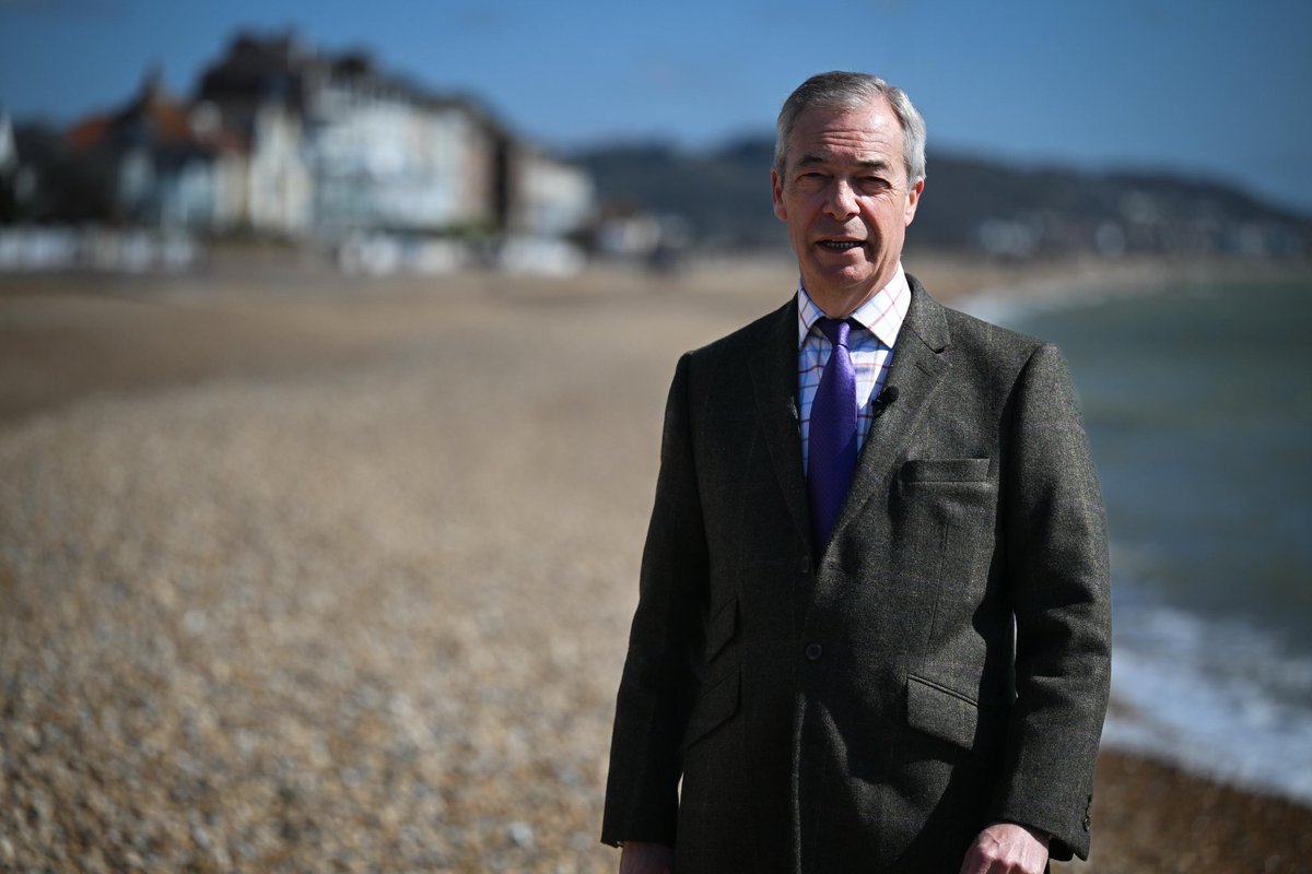 Nigel Farage MP tweet media