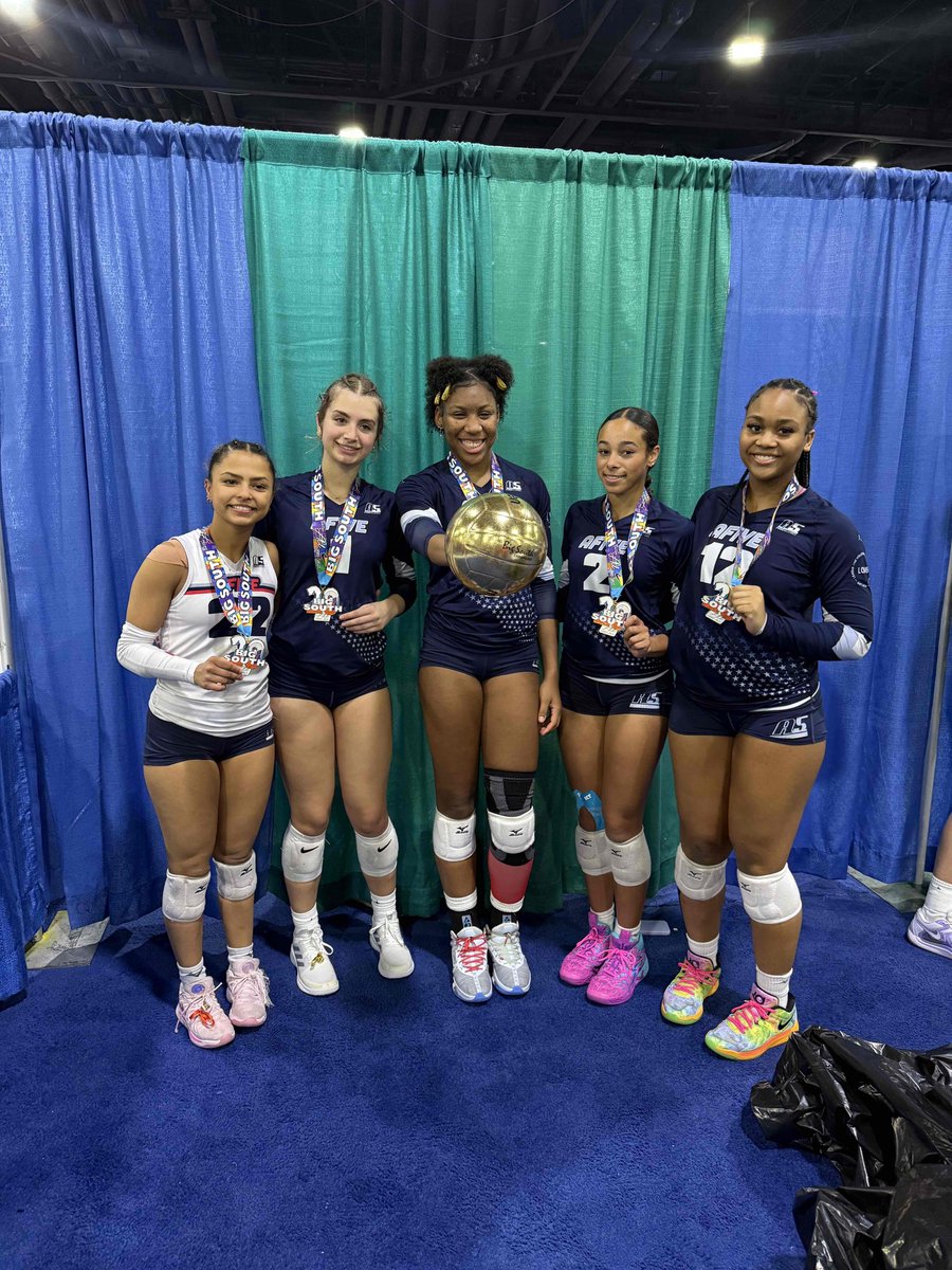 JadeHowardvb's tweet photo. Took care of that BIDNESS!!! Double Qualified!!!! #a5 #club #bigsouthchamps https://t.co/ZVSp3af3t3