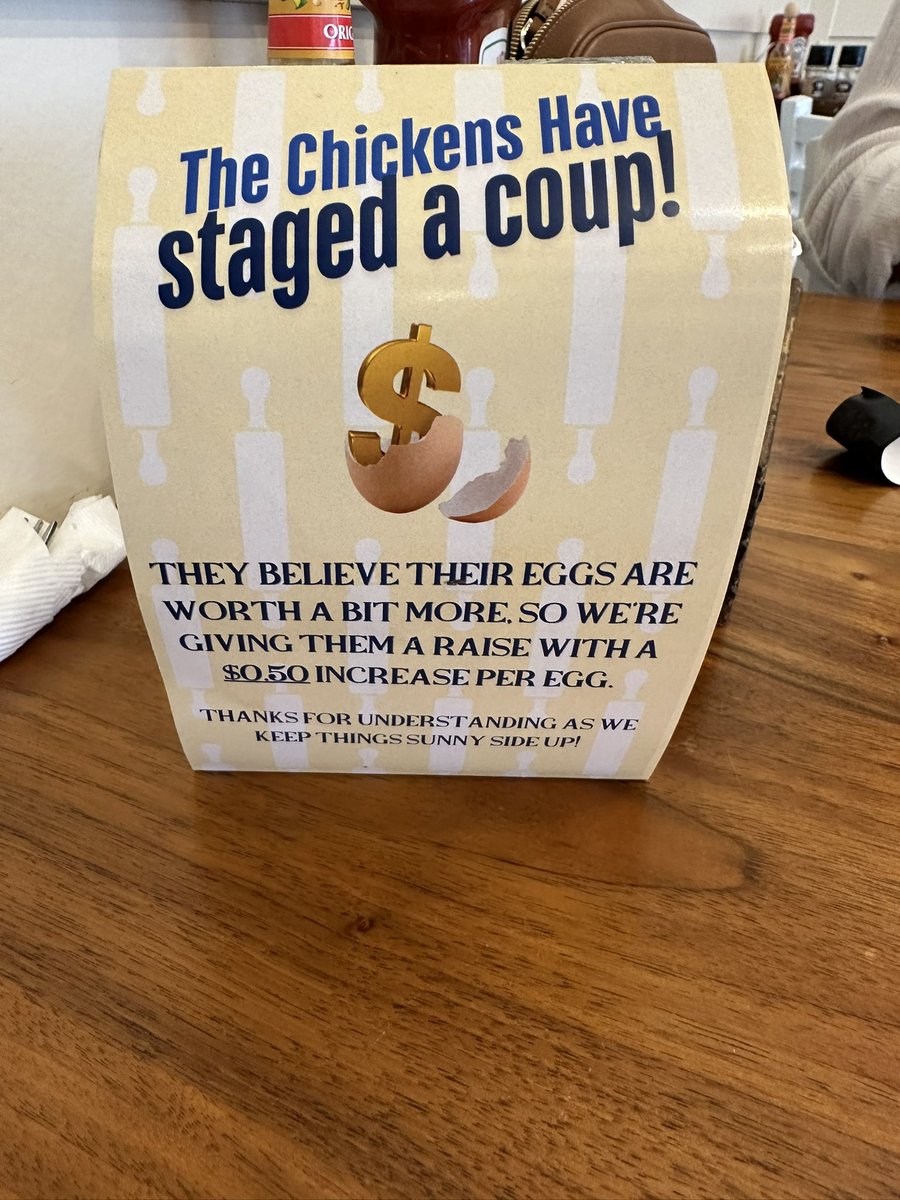 tyledbetter's tweet photo. Help me math, @TheButteredBisc 
Grade AA Eggs are $3.46 a dozen…. https://t.co/vQKmua2Lsx