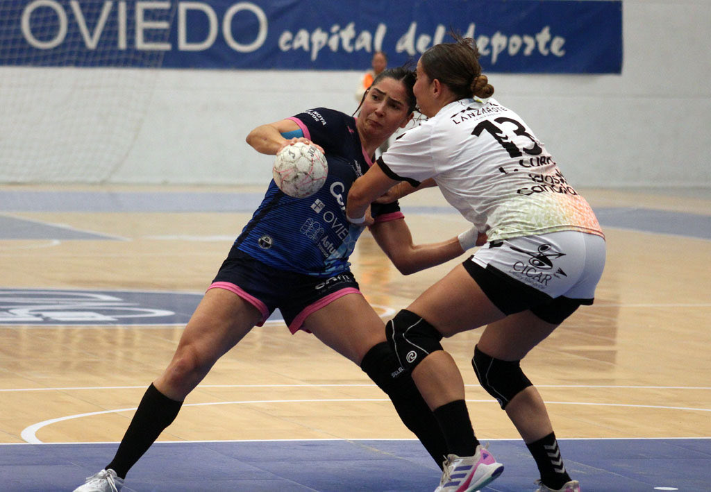 TodoGolesRadio's tweet image. 🤾🏼‍♀️ El #CICAR #Lanzarote Ciudad de #Arrecife cae derrotado en un duelo directo.
 
🤾🏼‍♀️ El San José Obrero no pudo superar al Lobas Global Atac #Oviedo.