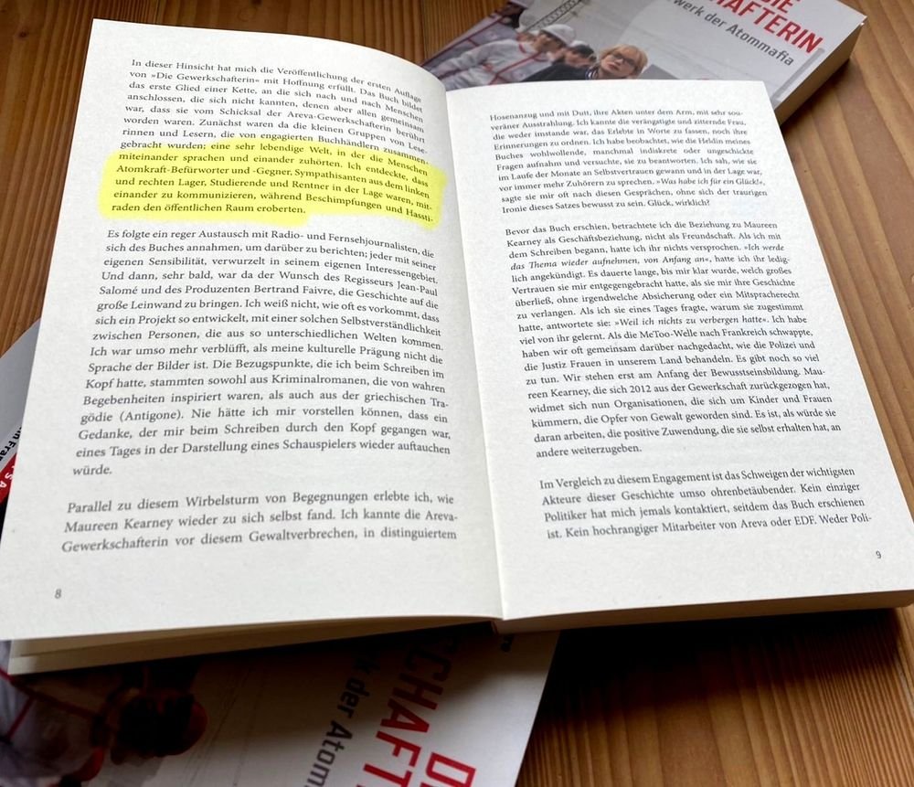 Dr. Eva Stegen @EvaStegen@bsky.social (@evastegen) on Twitter photo <a href="/lurukino/">Luru Kino Spinnerei</a> <a href="/CaroMichel2/">Caroline Michel-Aguirre</a> <a href="/IGMetall/">IG Metall</a> <a href="/IGMetall_Jugend/">IG Metall Jugend</a> <a href="/MaureenHugo2/">Maureen Hugo</a> <a href="/huppert_films/">Isabelle Huppert</a> Maureen Kearny schrieb mir im Nachgang eine herzerwärmende Mail und berichtete von einem starken Gespräch mit einer jungen <a href="/IGMetall/">IG Metall</a>-Gewerkschafterin nach dem Film.
Und mir geht die Passage von Carolin Michel-Aguirres berührendem Prolog nicht aus dem Kopf.
Da bewegt sich was!
6/ <a href="/lurukino/">Luru Kino Spinnerei</a> <a href="/CaroMichel2/">Caroline Michel-Aguirre</a> <a href="/IGMetall/">IG Metall</a> <a href="/IGMetall_Jugend/">IG Metall Jugend</a> <a href="/MaureenHugo2/">Maureen Hugo</a> <a href="/huppert_films/">Isabelle Huppert</a> Maureen Kearny schrieb mir im Nachgang eine herzerwärmende Mail und berichtete von einem starken Gespräch mit einer jungen <a href="/IGMetall/">IG Metall</a>-Gewerkschafterin nach dem Film.
Und mir geht die Passage von Carolin Michel-Aguirres berührendem Prolog nicht aus dem Kopf.
Da bewegt sich was!
6/
