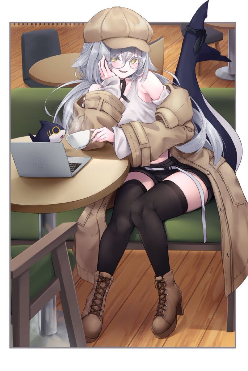 #今月描いた絵を晒そう
ルルネちゃんまみれ!🦈 