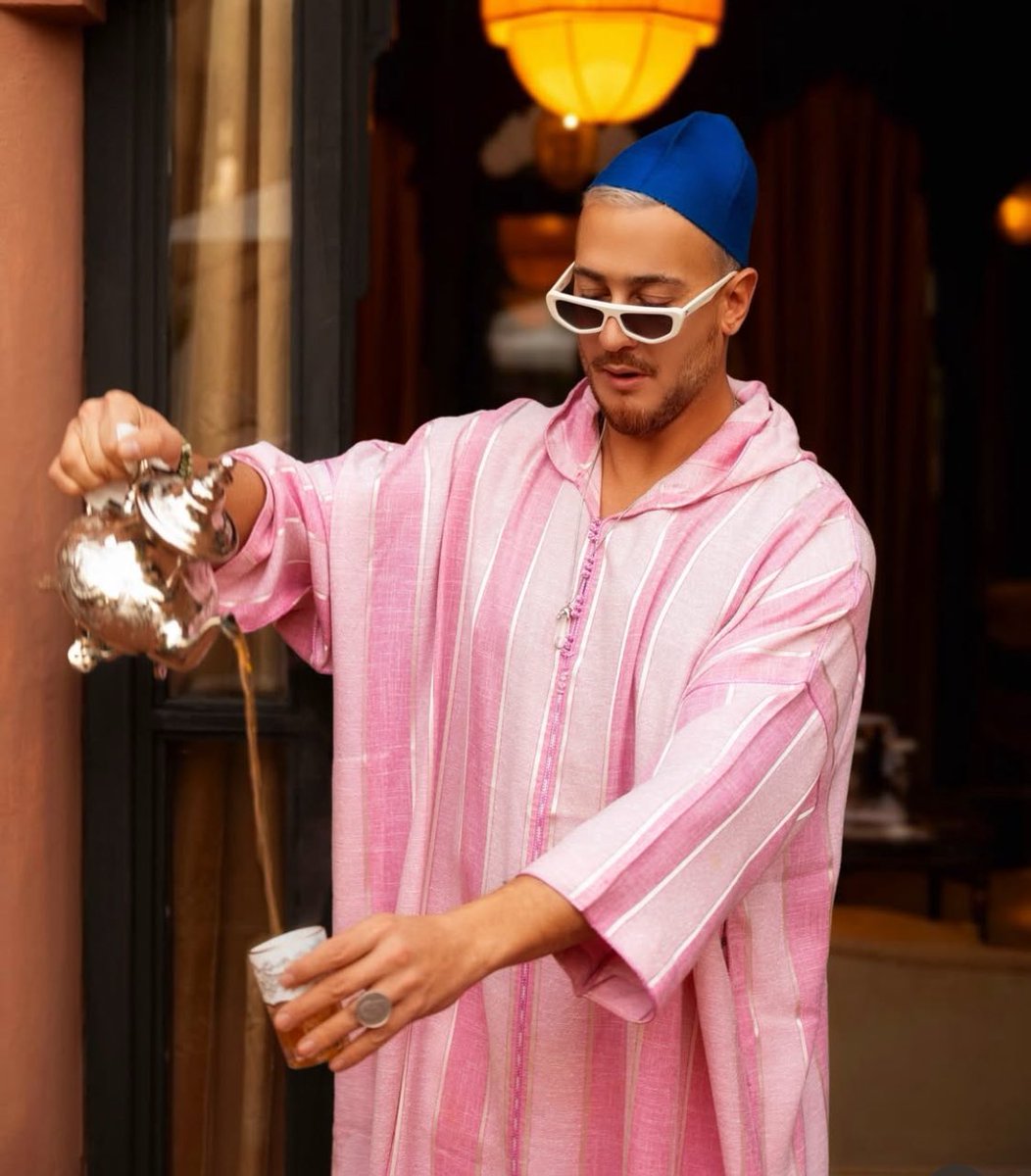 HananOfficiel's tweet photo. My Marrakchi Pinky BOo 🩷💙 🥹
#Marrakech #Maroc #Morocco #Jellaba https://t.co/s8JHI6tn1U