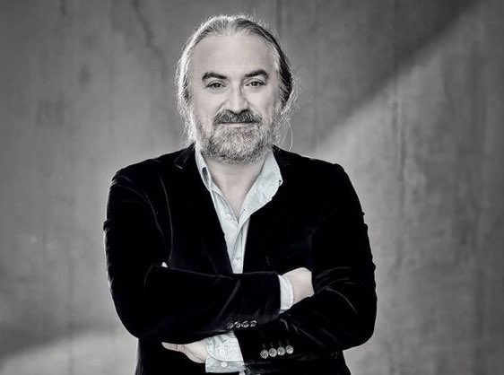 Türk Musikisi Devlet Konservatuarı Temel Bilimler Bölümü 1988 yılı mezunumuz Volkan Konak vefat etmiştir.

Merhum mezunumuza Allah’tan rahmet, tüm sevenlerine ve İTÜ Ailemize başsağlığı dileriz.