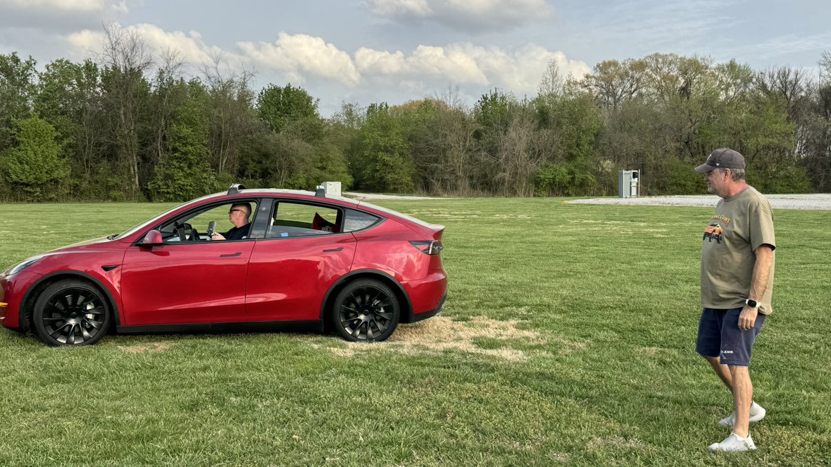 XMAN LIVE tweet media