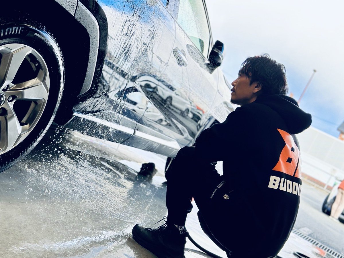 今、BUDDICAの7期目が終了しました。

今期の売上は135億円（前年比1.8倍）、販売台数は10,302台となりました。
愛車をお任せいただいた皆さま、本当にありがとうございます。