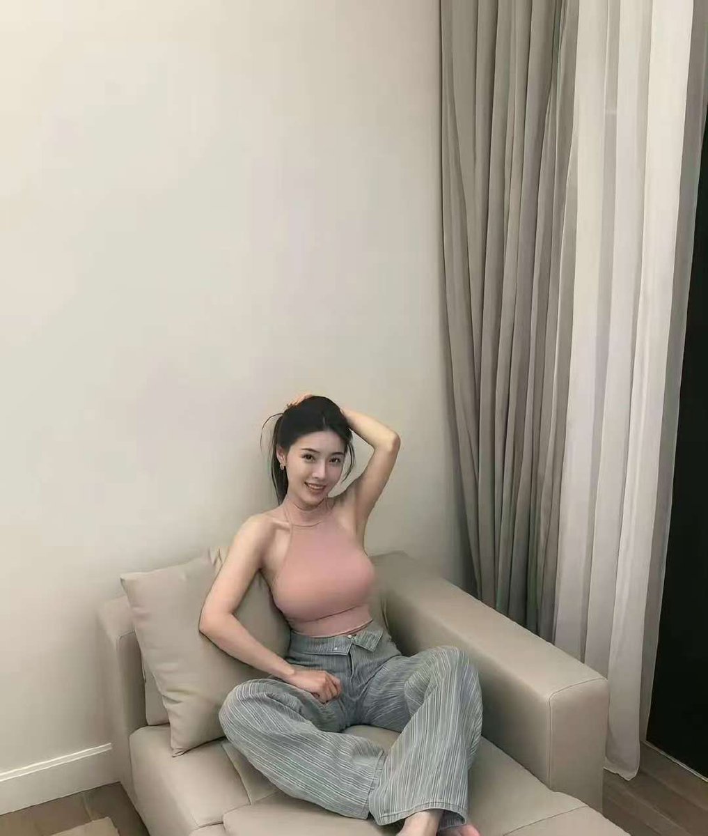 你好，阿姨！
#老师 #女老师 #技师 #女优 #美女図鑑