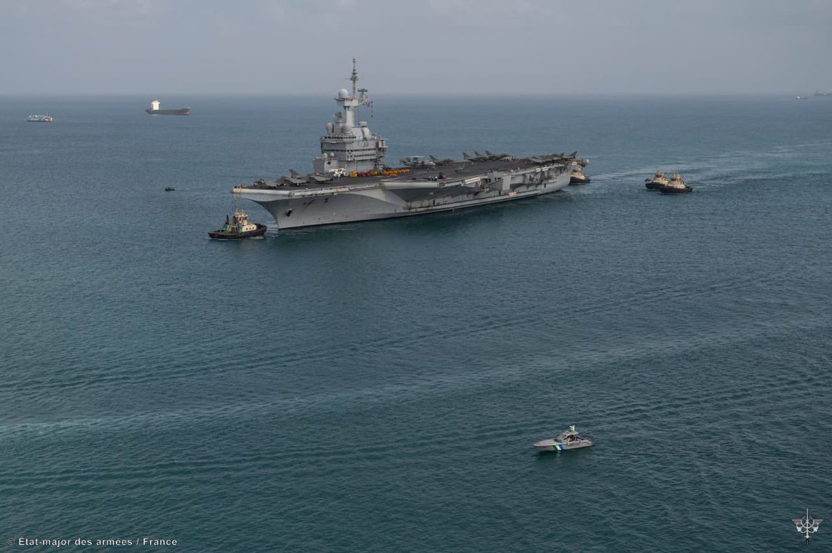 WarshipCam's tweet photo. French Navy aircraft carrier FS Charles de Gaulle (R91) coming into Djibouti - March 31, 2025 #fscharlesdegaulle #r91

SRC: TW-@GCDJIb https://t.co/hxiQ2QayOz