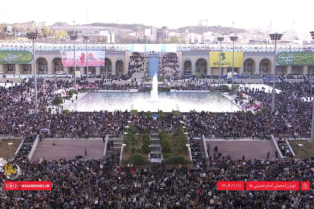 yar_sirjany's tweet image. ملت امام حسین در میدان پاسخ میدهند...
#آری به سبک۱۴۰۴
#روز_اتحاد