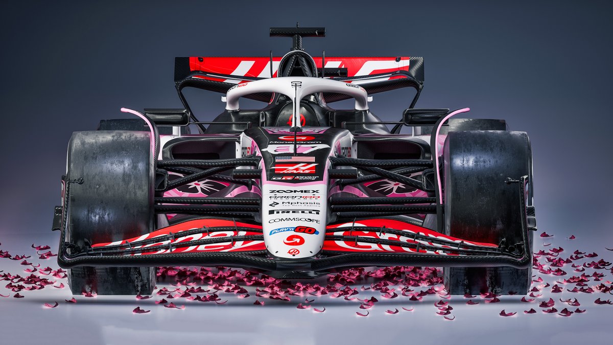 HaasF1Team's tweet photo. Pink never looked this good on an F1 car! 🩷🌸

#HaasF1 #F1 #JapaneseGP https://t.co/lw4dBuhSXy