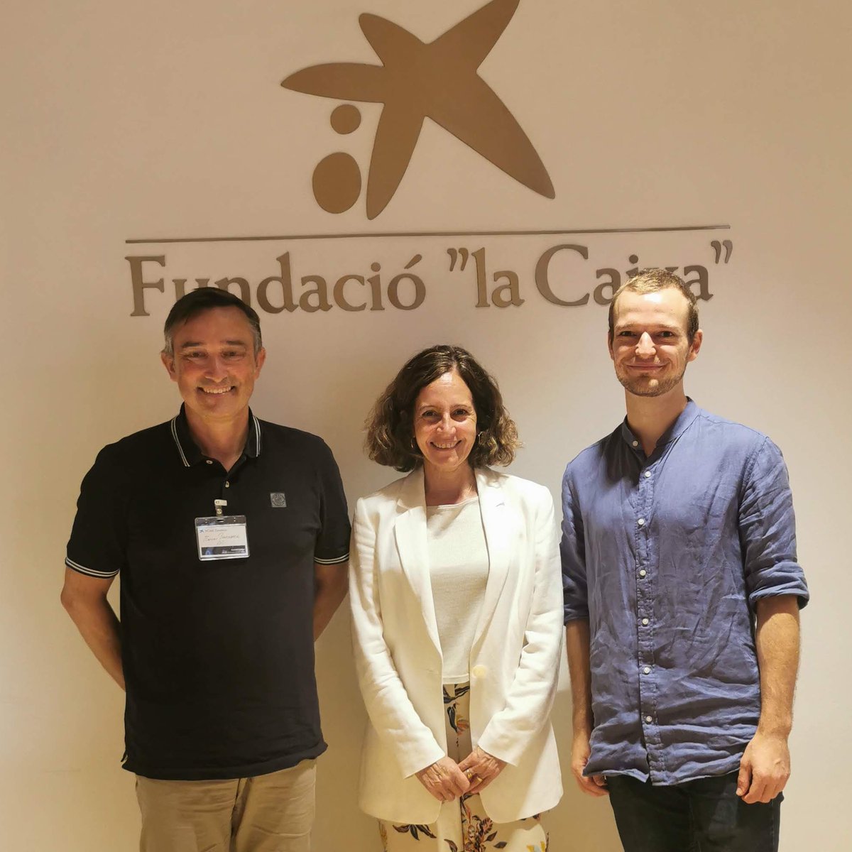 Josep Carreras Leukaemia Research Institute (IJC) (@carrerasijc) on Twitter photo 🎯 Nueva diana terapéutica contra la #LMA
🔬 El laboratorio liderado por <a href="/MarcusBuschbeck/">Marcus Buschbeck and Lab</a> ha descubierto una proteína clave: su eliminación revierte la enfermedad sin dañar las células sanas.
🔗lavanguardia.com/ciencia/202503…
📰 <a href="/BigVanCiencia/">Big Van Ciencia</a> <a href="/LaVanguardia/">La Vanguardia</a>
🤝 <a href="/FundlaCaixa/">Fundación ”la Caixa”</a> 🎯 Nueva diana terapéutica contra la #LMA
🔬 El laboratorio liderado por <a href="/MarcusBuschbeck/">Marcus Buschbeck and Lab</a> ha descubierto una proteína clave: su eliminación revierte la enfermedad sin dañar las células sanas.
🔗lavanguardia.com/ciencia/202503…
📰 <a href="/BigVanCiencia/">Big Van Ciencia</a> <a href="/LaVanguardia/">La Vanguardia</a>
🤝 <a href="/FundlaCaixa/">Fundación ”la Caixa”</a>