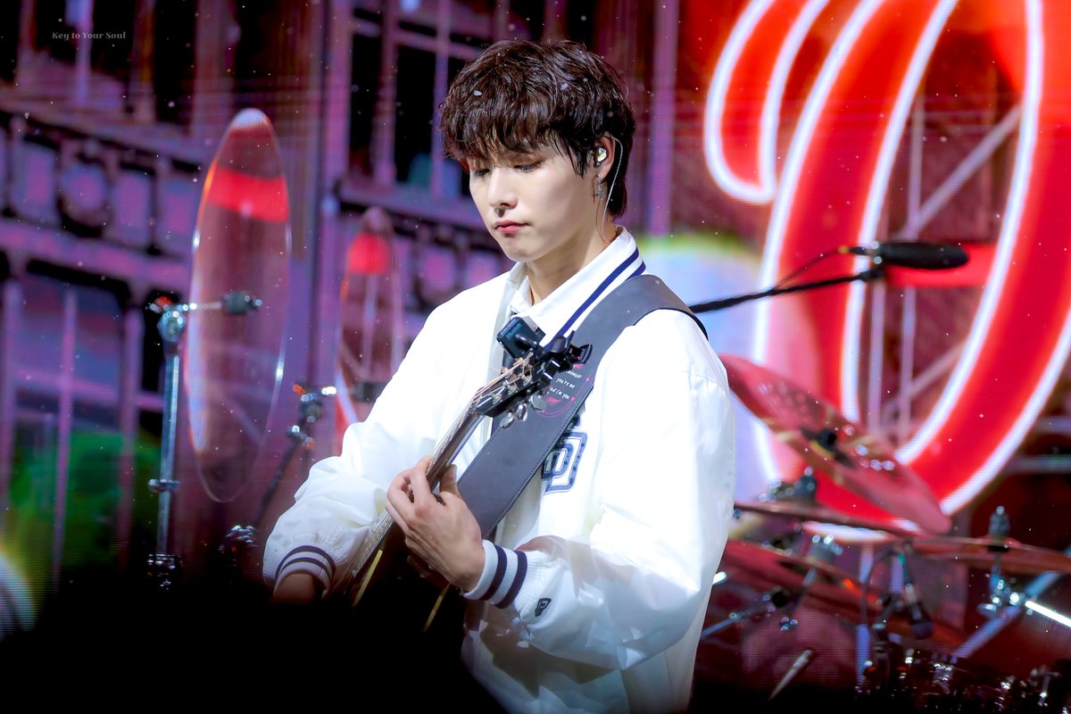 KeytoYS's tweet image. 241201

용승말고 #용훈

#만우절 #원위 #진용훈 #ONEWE #YONGHOON