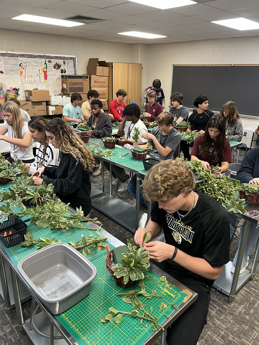 Foster Floral Design tweet media
