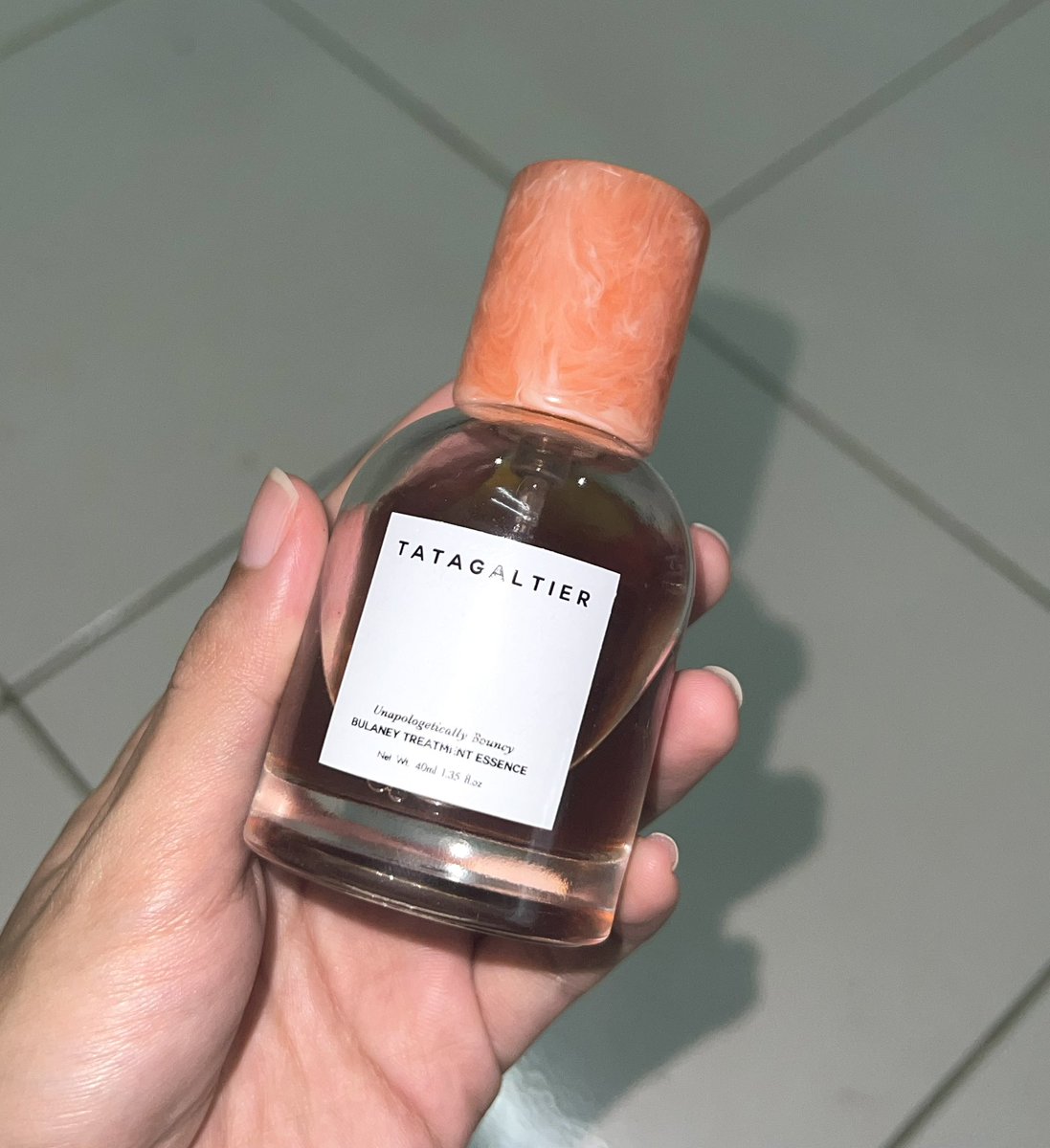 No more damaged skin barrier lepas remove makeup!

Of course lah bawak BTE sekali balik kampung. This alone is enough to soothe my acne and calm irritated skin 🫧✨🐝