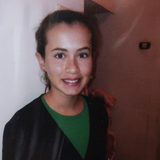 VividProwess's tweet photo. This was Hallel Yaffa Ariel, a 13-year-old Jewish girl.

On June 30, 2016, a 17-year-old Palestinian terrorist broke into her home in Kiryat Arba and stabbed her to death in her own bedroom while she was sleeping.

Her only "sin"? Being Jewish.

May her memory be a blessing. https://t.co/63uuEbcwTF