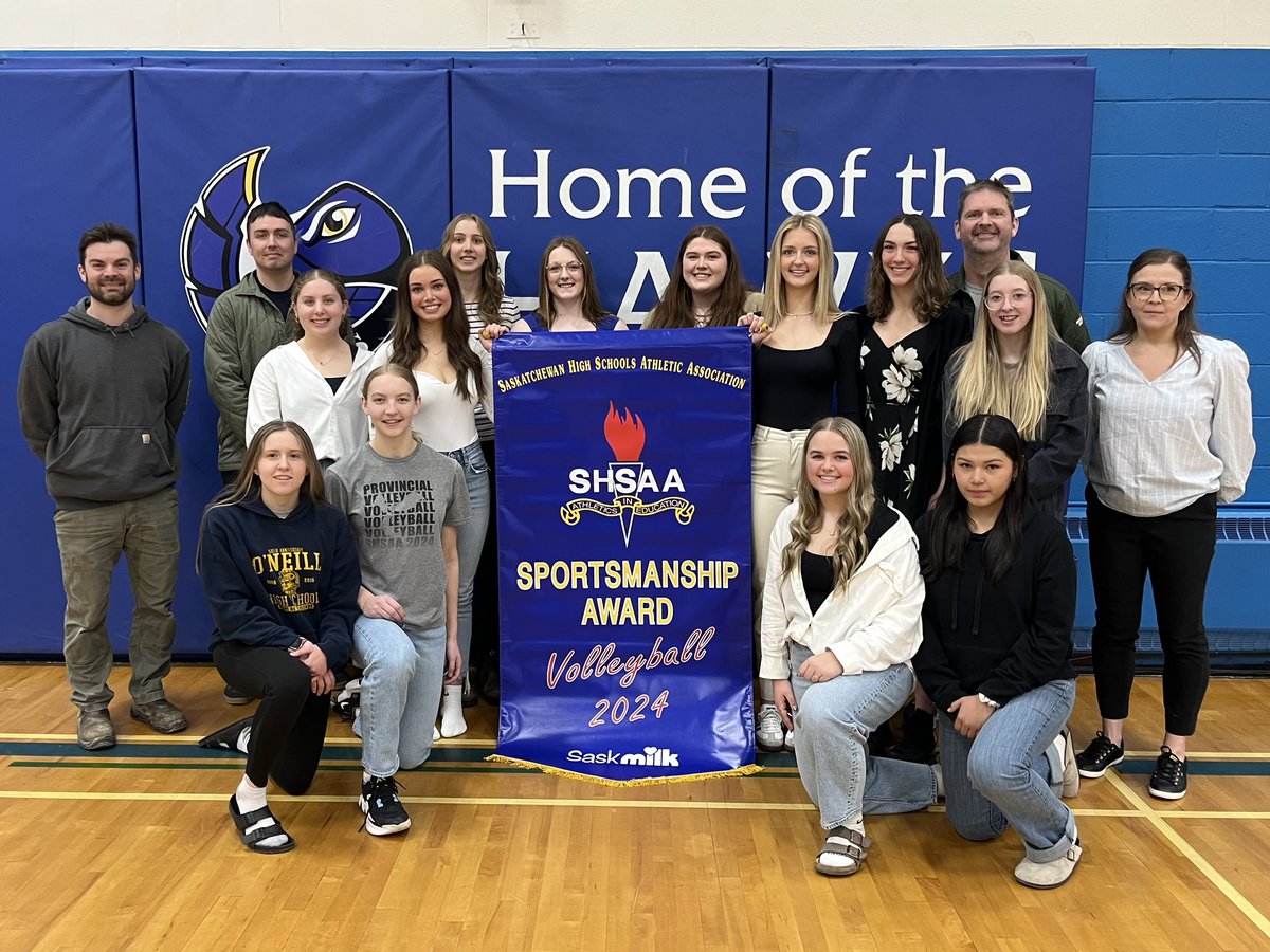 Congratulations to the École Gravelbourg School Girls Volleyball team on winning the 2024 2A Girls <a href="/SaskMilk/">SaskMilk</a> Sportsmanship Award! Thanks to the coaches for your dedication to school sport!