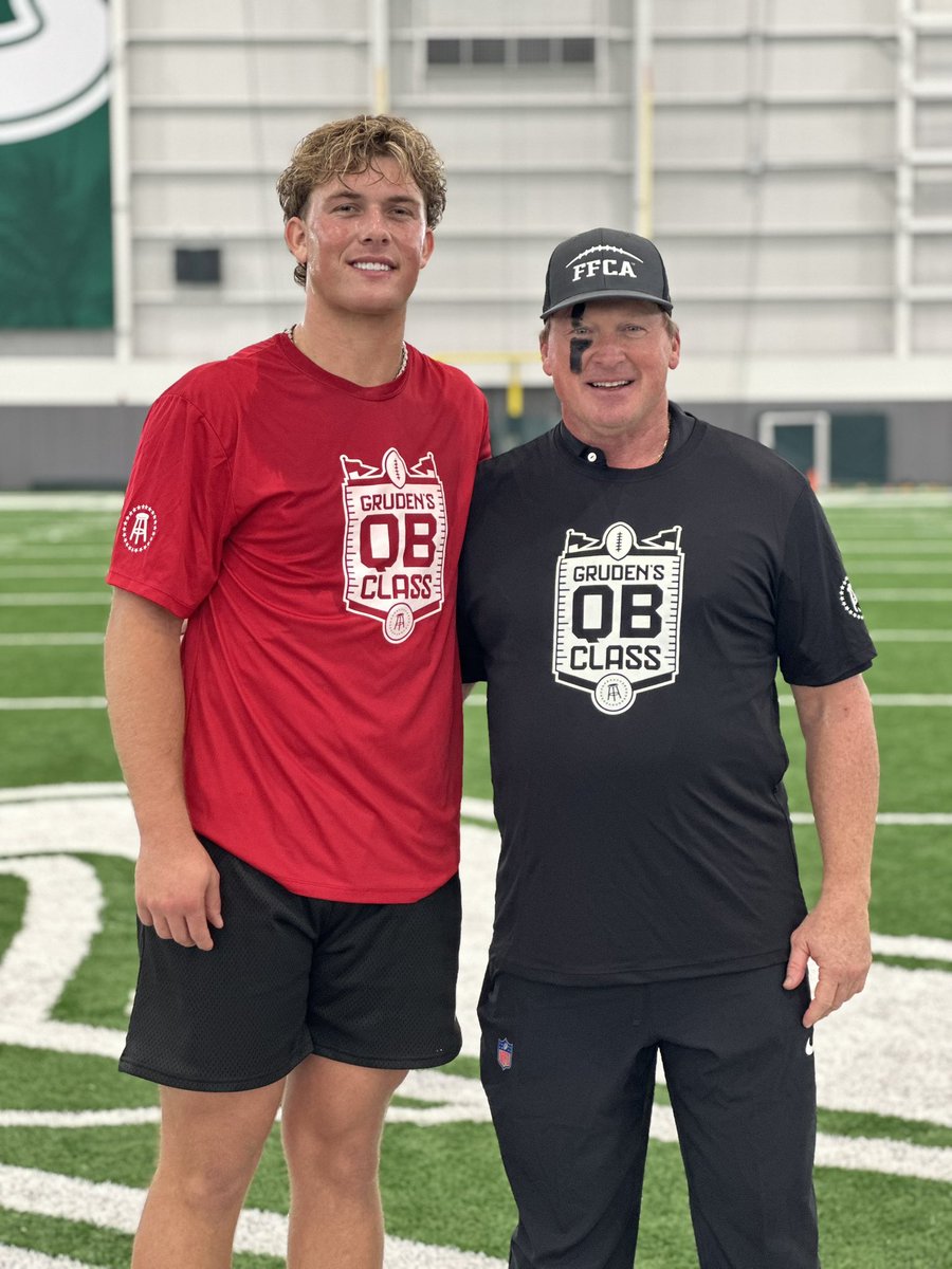 Just wrapped our 5th ‘Gruden’s QB Class’ with Ole Miss QB Jaxson Dart.

Rifle arm, sharp mind and the right attitude to be a franchise changing player. Whoever gets him will be very happy!