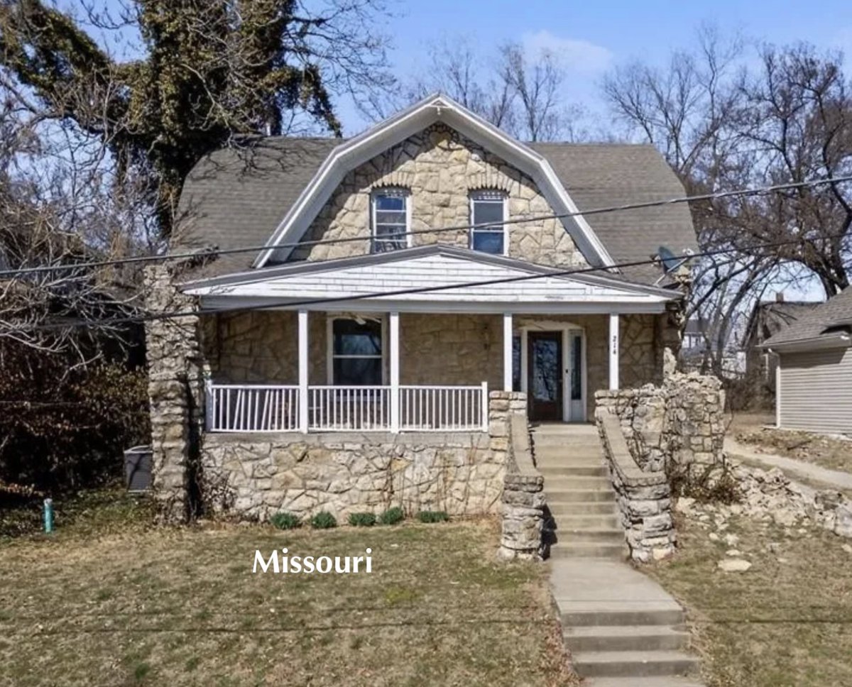 oldhouseunder50's tweet image. oldhousesunder50k.com/c-1907-missour…
#Missouri #rockhouse with hardwood floors, unpainted woodwork, stunning staircase. $149,900.