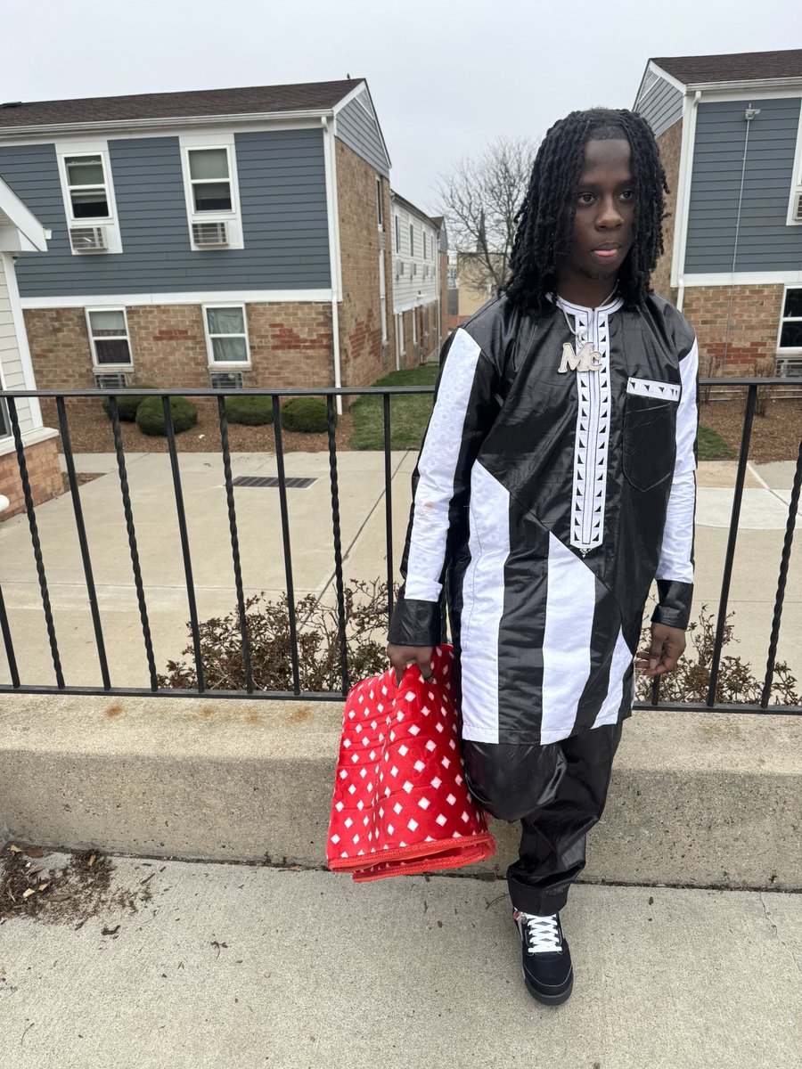 “mc make another hit” tweet media