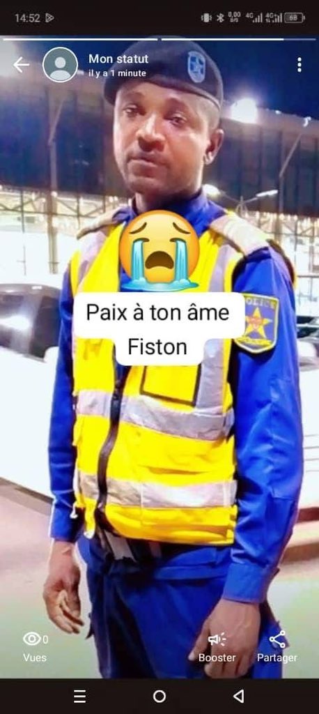 Joel LAMIKA (@lamikajoel) on Twitter photo Il est mort par les fouets, chicoté par le chef d’escorte du convoi de Madame la première ministre <a href="/SuminwaJudith/">Judith SUMINWA TULUKA</a>
Tiré et traîné au sol, fouëté tel un reptile, ce père de la famille au service de la nation vient de tirer tristement sa révérence à Kinshasa tout simplement parce Il est mort par les fouets, chicoté par le chef d’escorte du convoi de Madame la première ministre <a href="/SuminwaJudith/">Judith SUMINWA TULUKA</a>
Tiré et traîné au sol, fouëté tel un reptile, ce père de la famille au service de la nation vient de tirer tristement sa révérence à Kinshasa tout simplement parce