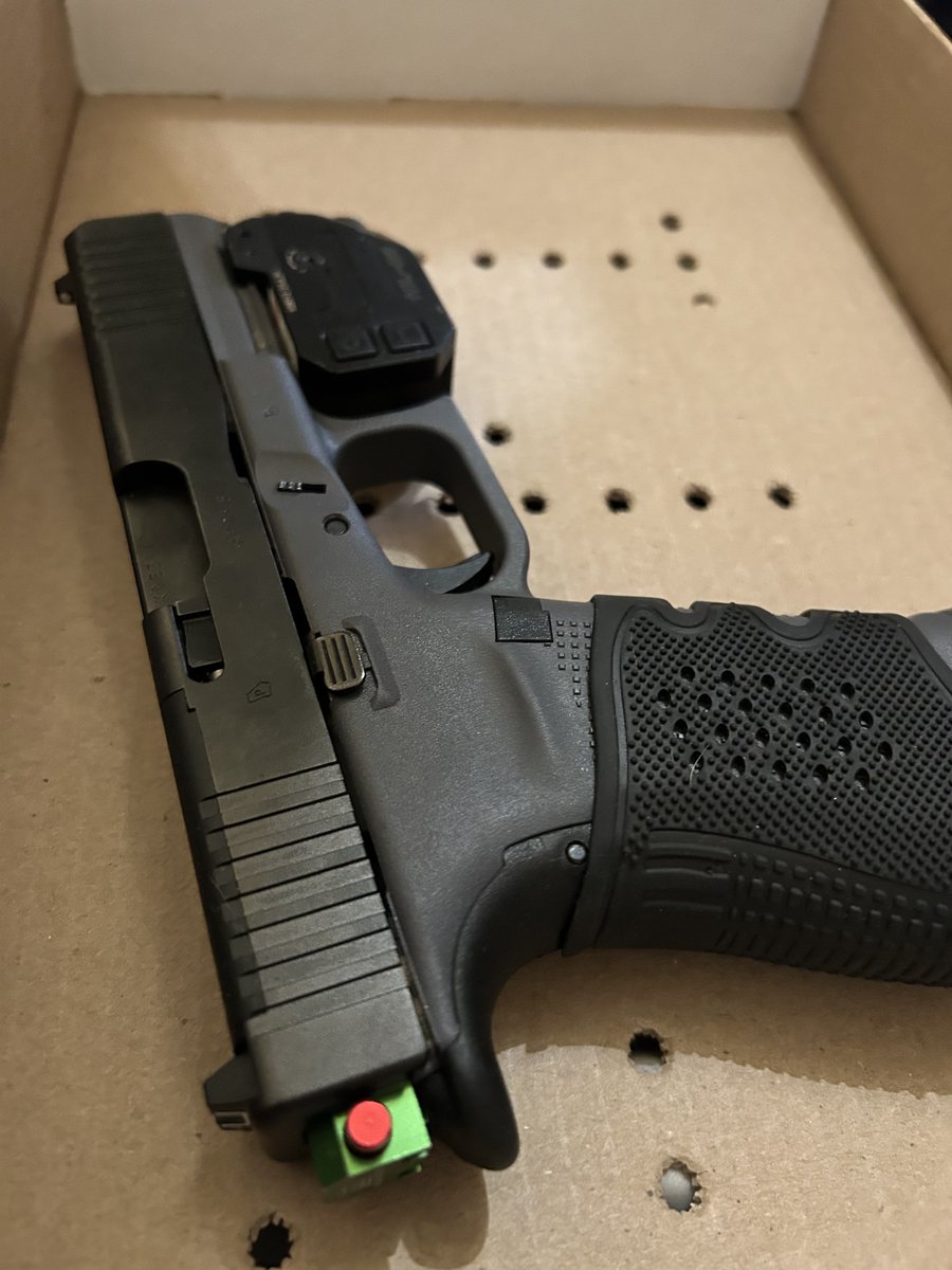 RamseySheriff's tweet image. Last week our Gun Unit served a search warrant on the East Side of St. Paul. They seized 10 illegally possessed weapons -- including ghost guns and handguns equipped with switches -- from a 17-year-old male.
He's in jail, now.