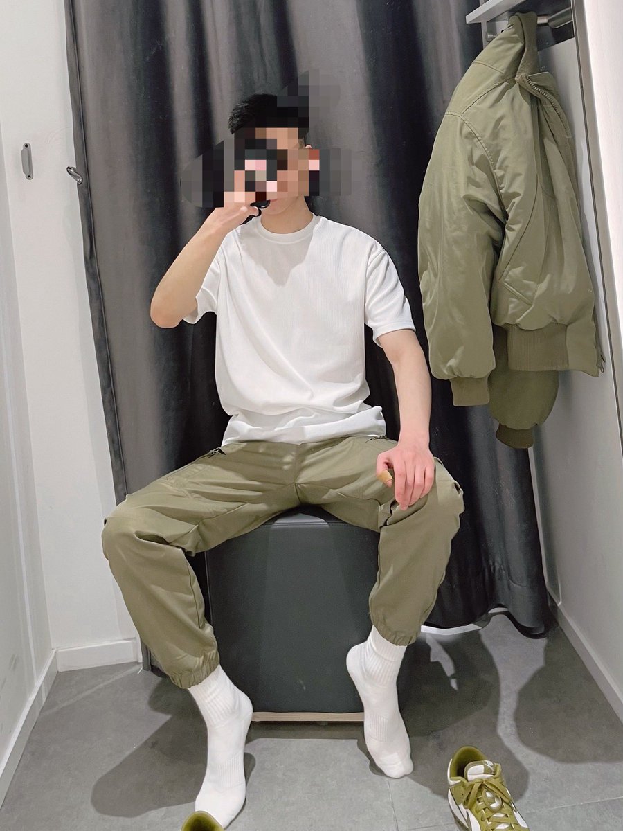 最近喜欢绿色
🌟