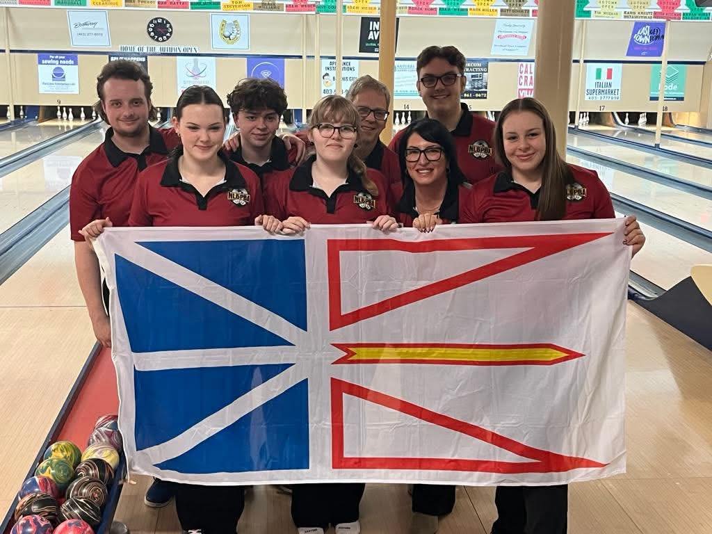 🌟 Congratulations to the 6 members of Team NL who won silver at the Canadian 5 Pin Bowling Association Nationals this past weekend in Calgary. 🎳 Way to go!