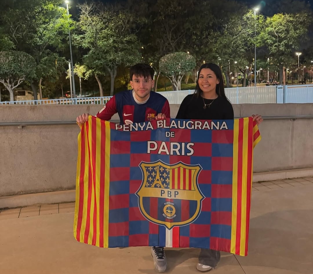 Confederació Penyes FC Barcelona (@confepenyesfcb) on Twitter photo 🙌 The <a href="/PenyaParis/">Penya Blaugrana de Paris</a> was in the Johan Cruyff stadium last Saturday to support <a href="/FCBarcelonaB/">Barça Atlètic</a>!
🎉 The French supporters celebrated the win against the leader of the table.
💙❤️ #FemBarçaFemPenya #ForçaBarça 🙌 The <a href="/PenyaParis/">Penya Blaugrana de Paris</a> was in the Johan Cruyff stadium last Saturday to support <a href="/FCBarcelonaB/">Barça Atlètic</a>!
🎉 The French supporters celebrated the win against the leader of the table.
💙❤️ #FemBarçaFemPenya #ForçaBarça